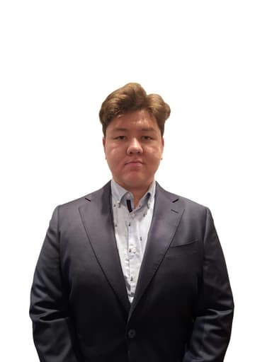 Адам Ишимгалиев